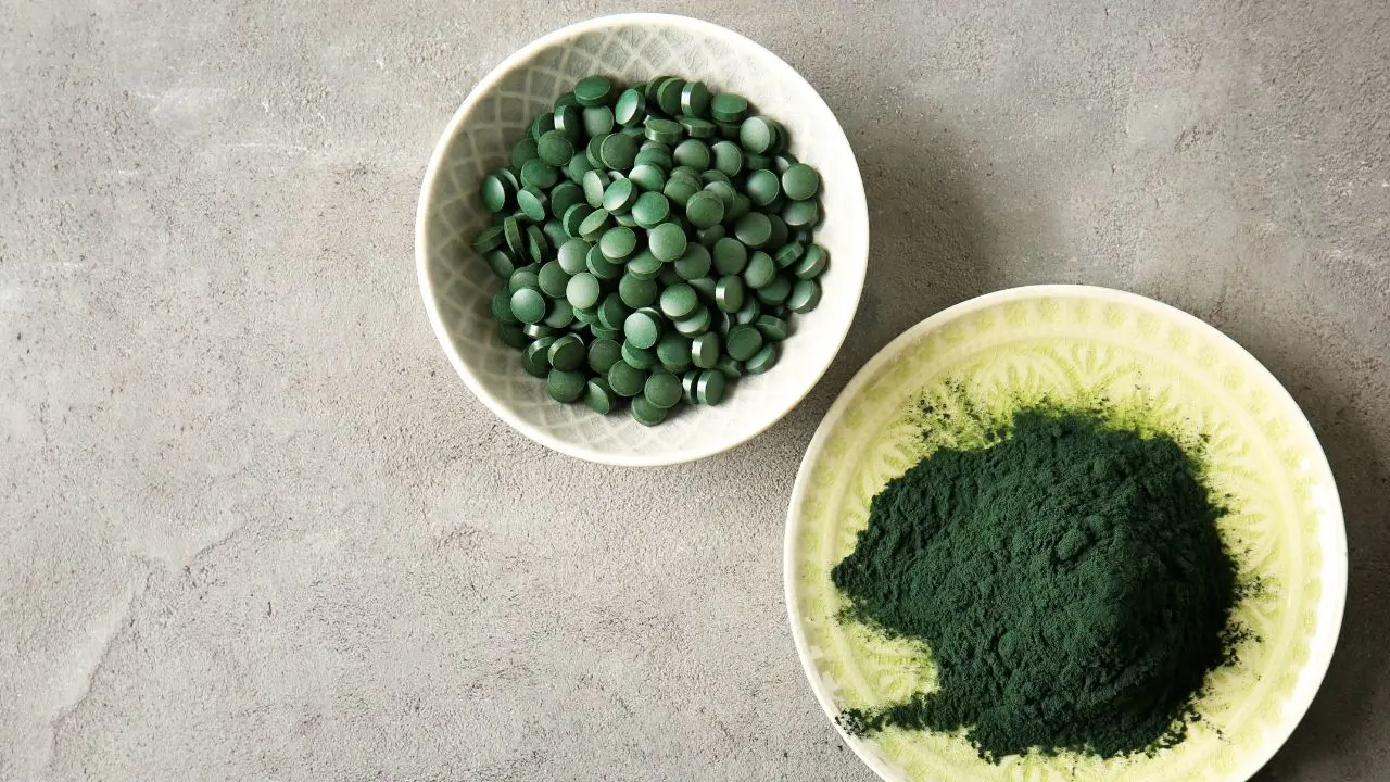 spirulinakimlerkullanamaz.webp