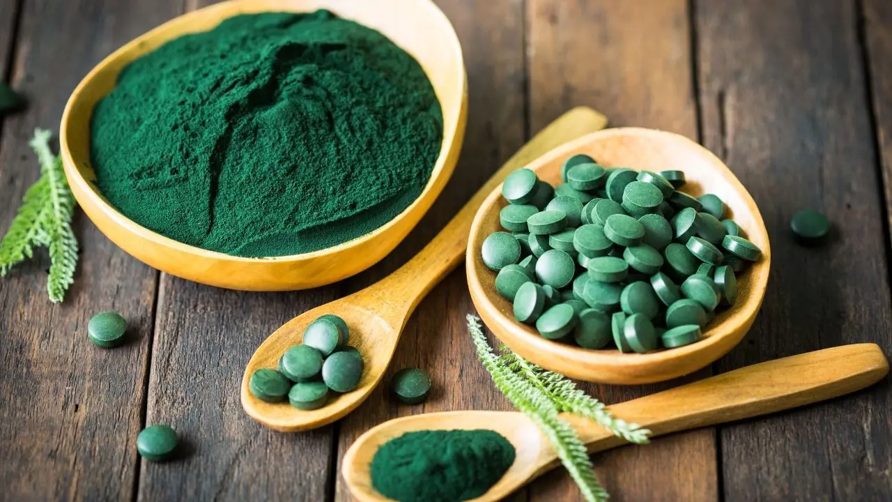 spirulinatabletyanetkilerinelerdir.webp